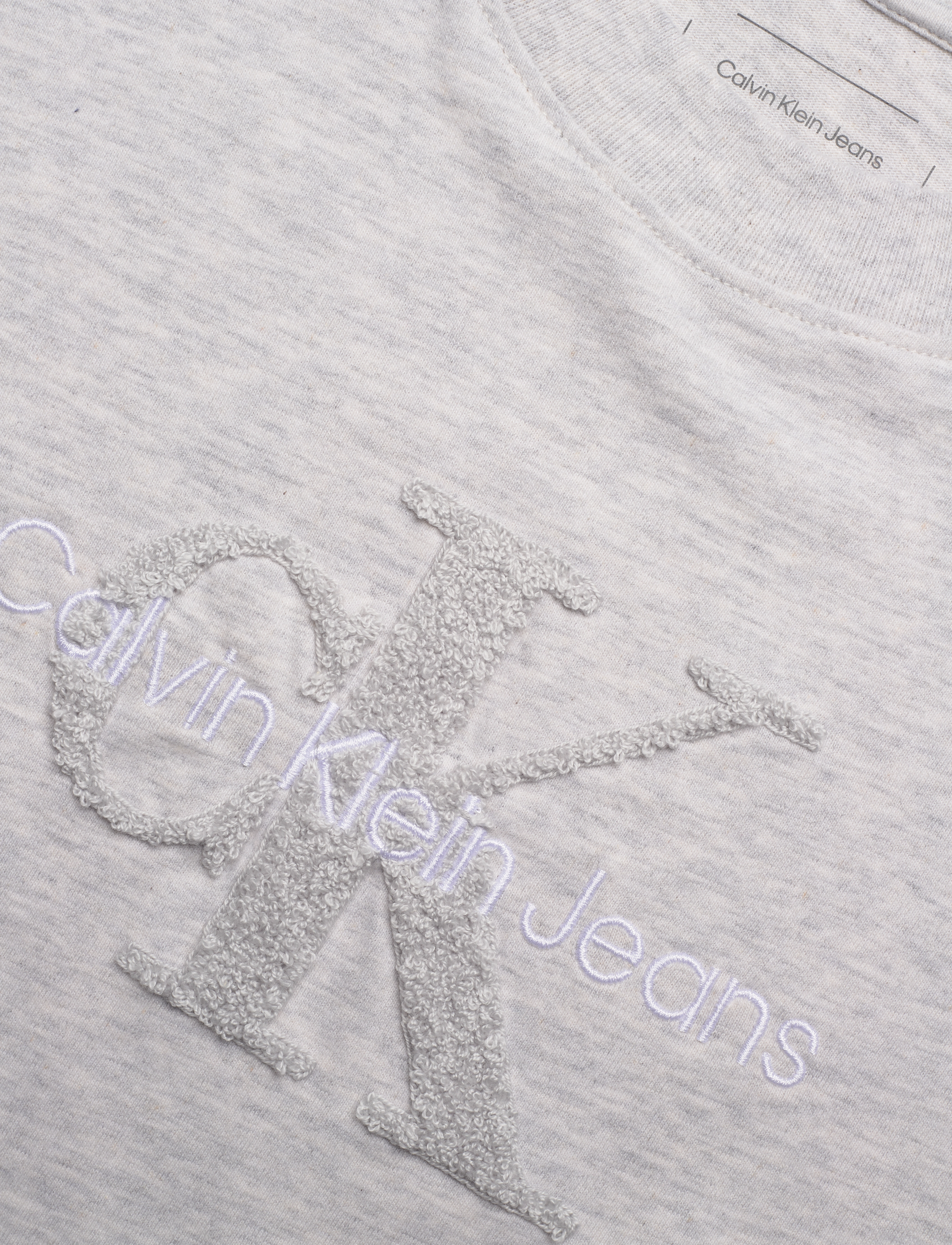 Calvin Klein Jeans - CHENILLE MONOLOGO REGULAR TEE - ivory grey heather - 5
