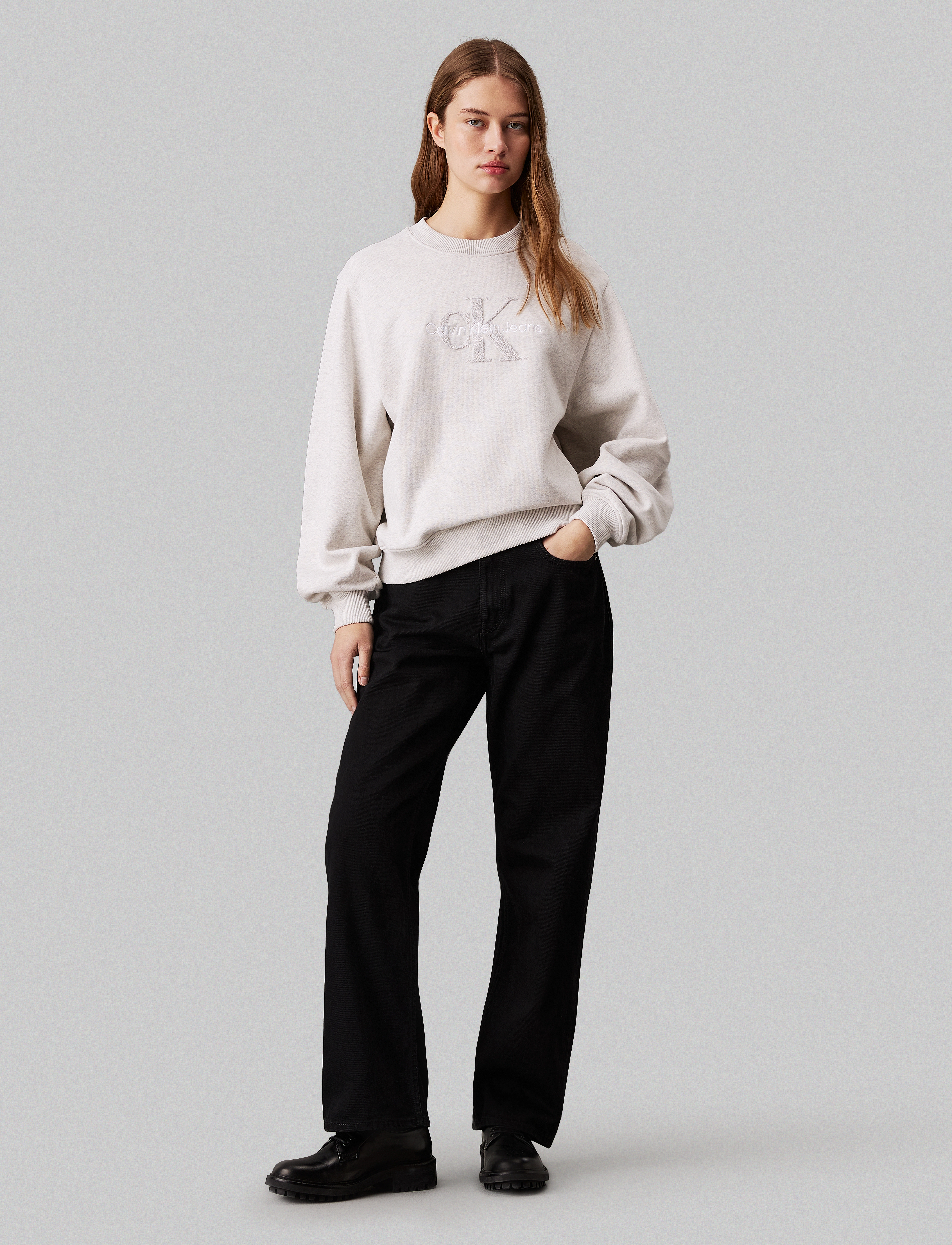 Calvin Klein Jeans - CHENILLE MONOLOGO CREWNECK - ivory grey heather - 4