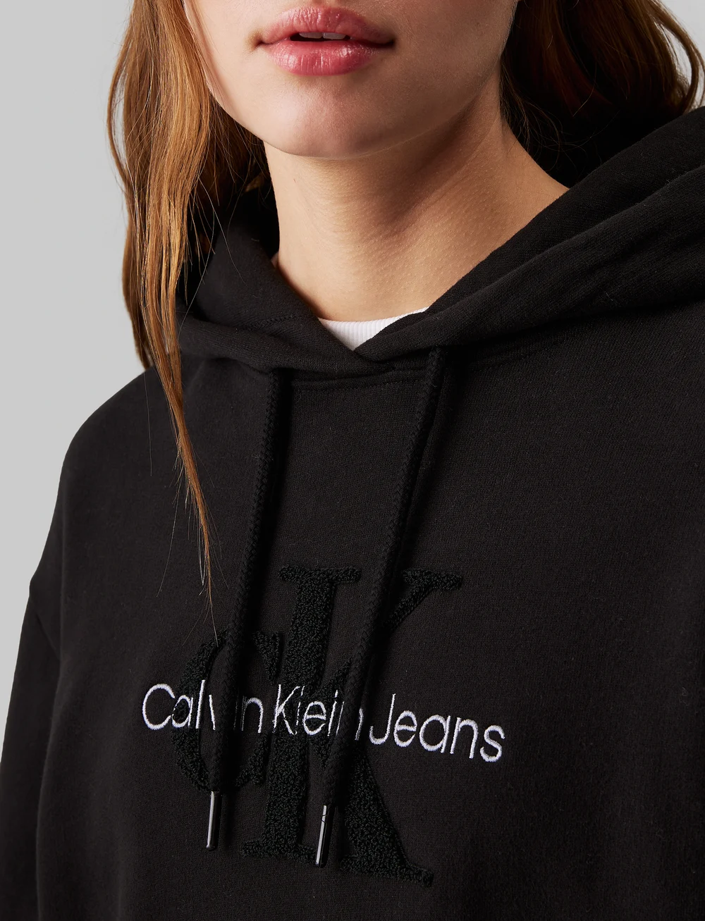 Calvin Klein Jeans - CHENILLE MONOLOGO HOODIE DRESS - korte kjoler - ck black - 0
