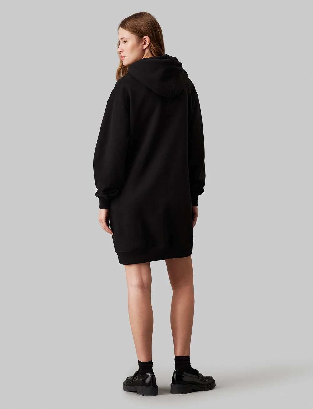 Calvin Klein Jeans - CHENILLE MONOLOGO HOODIE DRESS - korte kjoler - ck black - 4