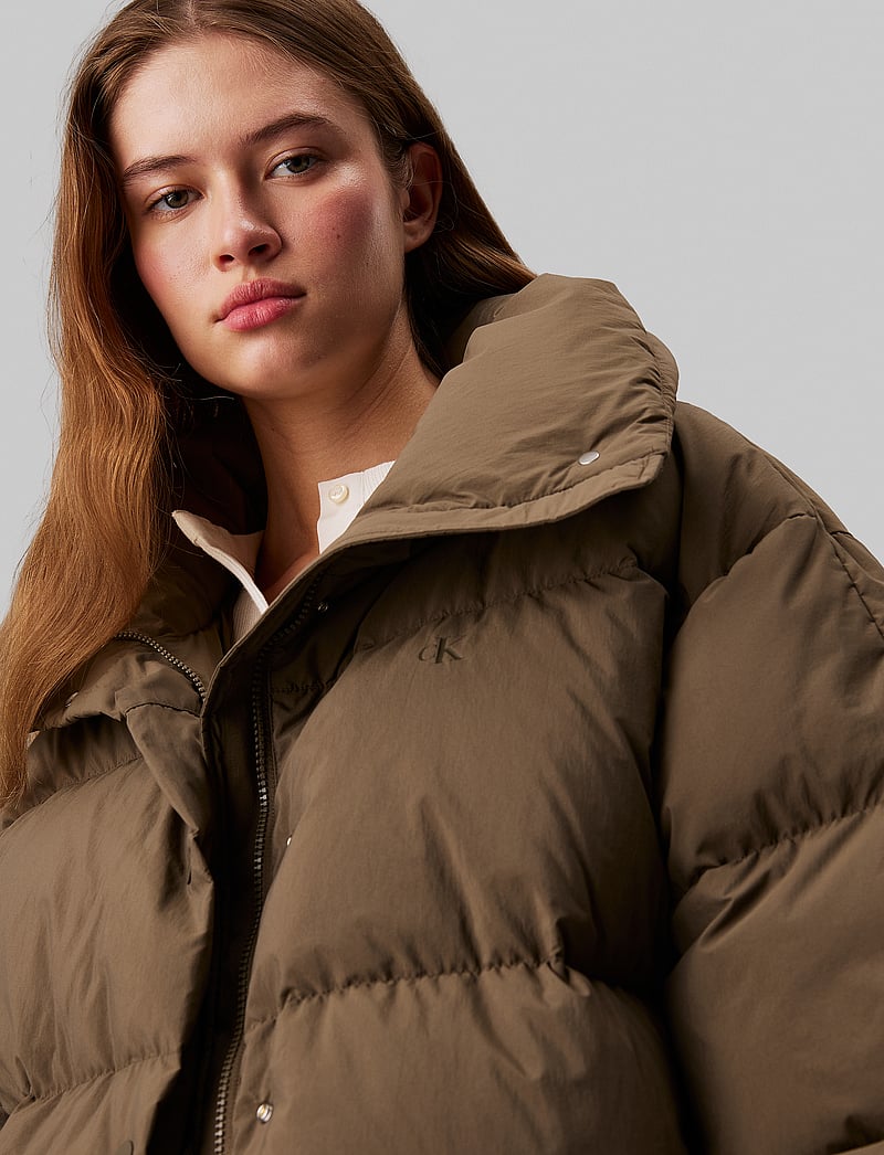 Calvin Klein Jeans Relaxed Puffer Buy Down- padded jackets from Calvin Klein Jeans online at Fast delivery and easy returns
