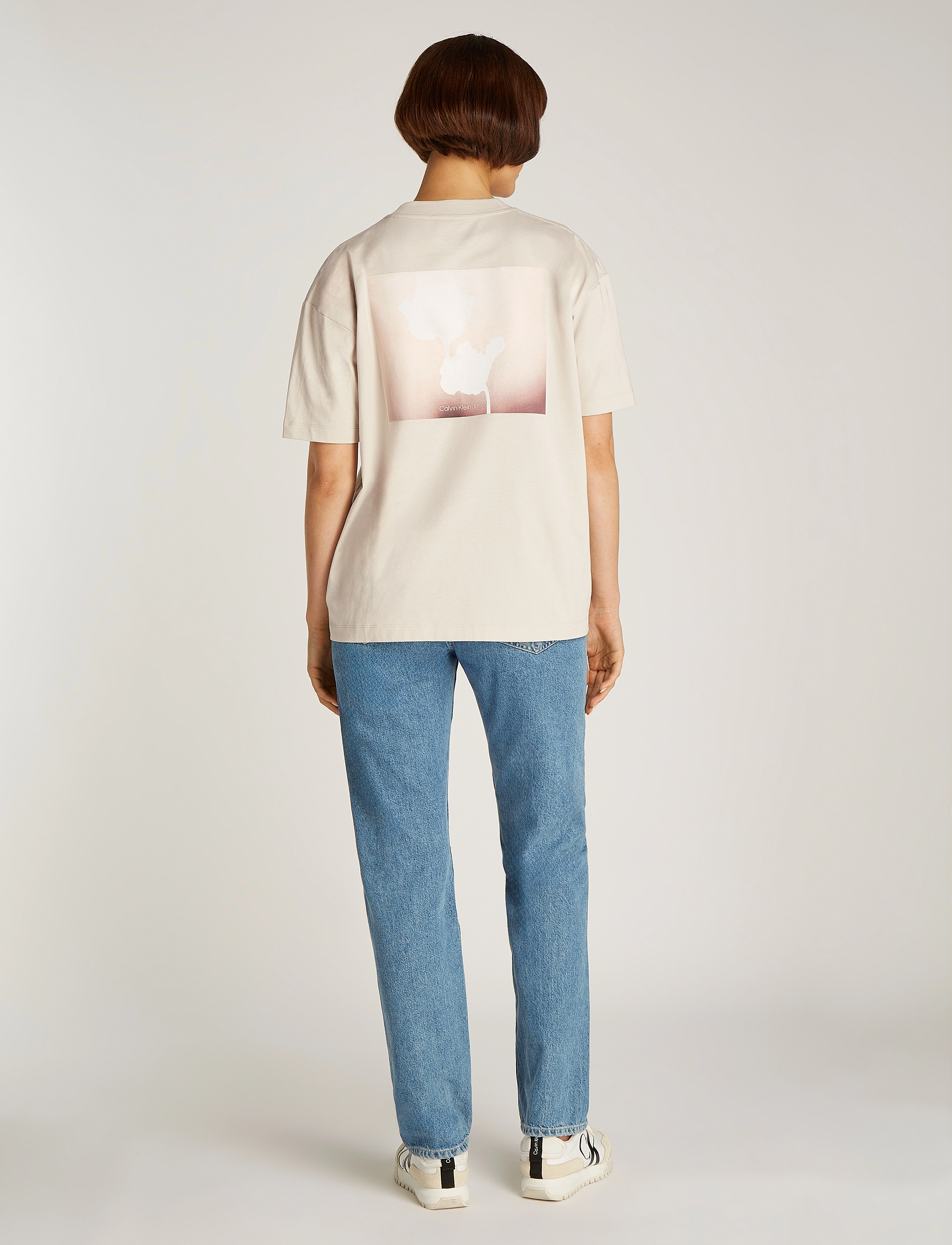 Calvin Klein Jeans - BACK GRAPHIC BOYFRIEND TEE - moonbeam - 3