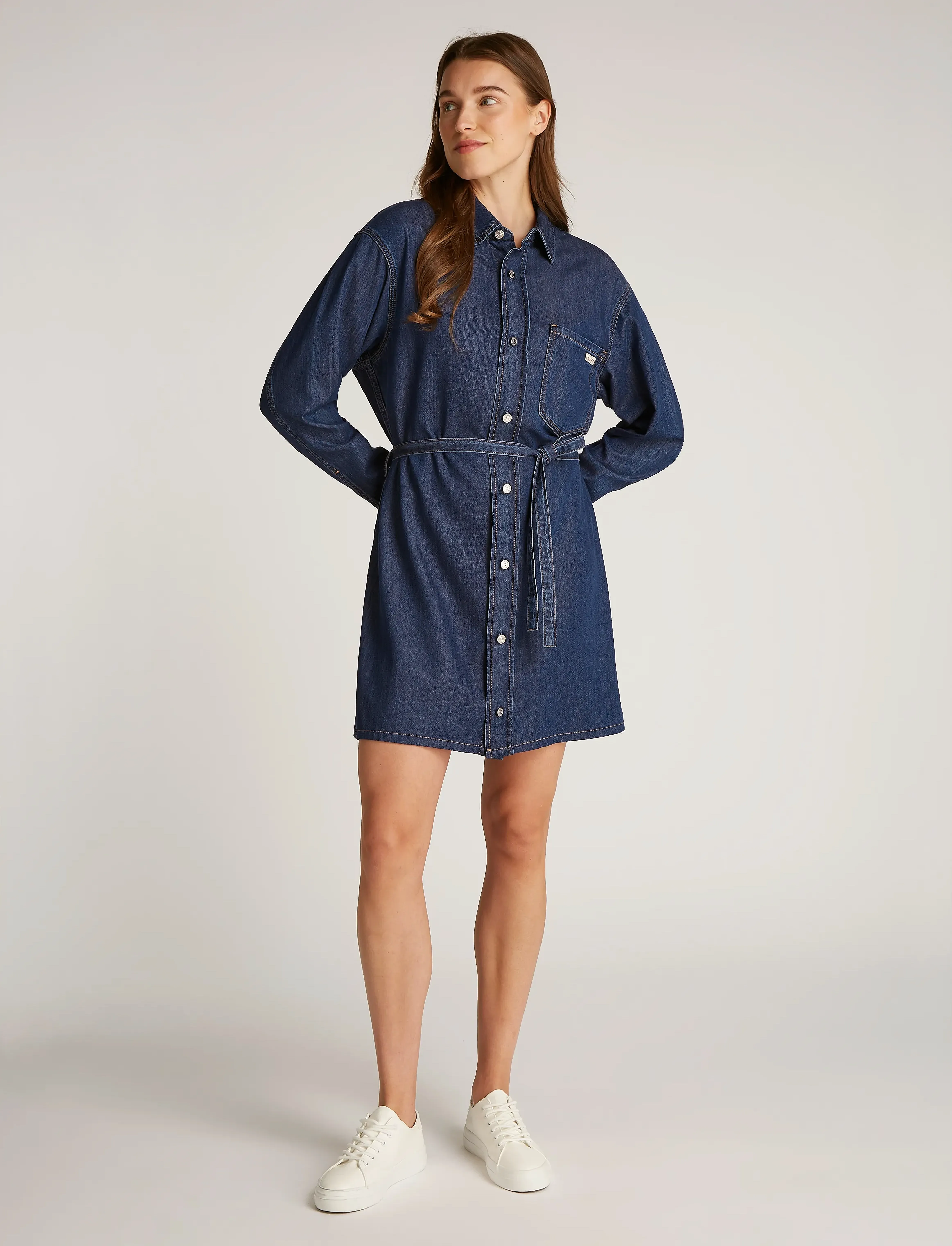 Calvin Klein Jeans LYOCELL BELTED DENIM SHIRT DRESS - Kleidid - DENIM MID / blue