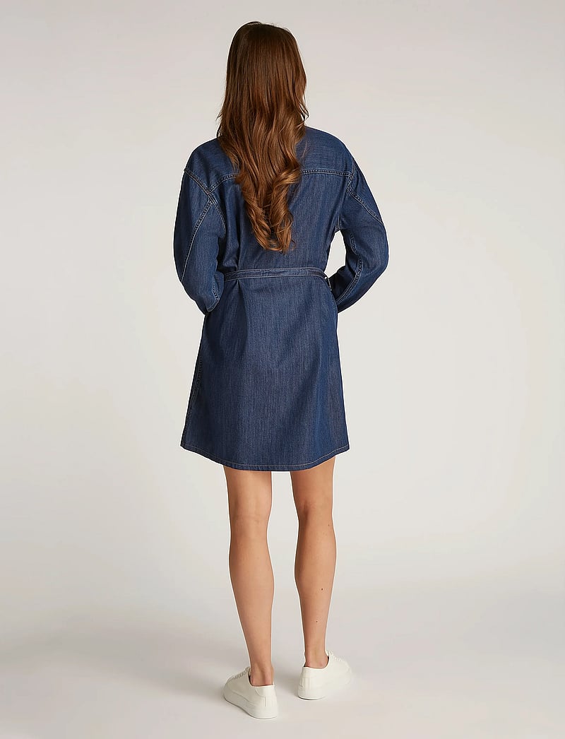 Calvin Klein Jeans - LYOCELL BELTED DENIM SHIRT DRESS - hemdkleider - denim mid - 3