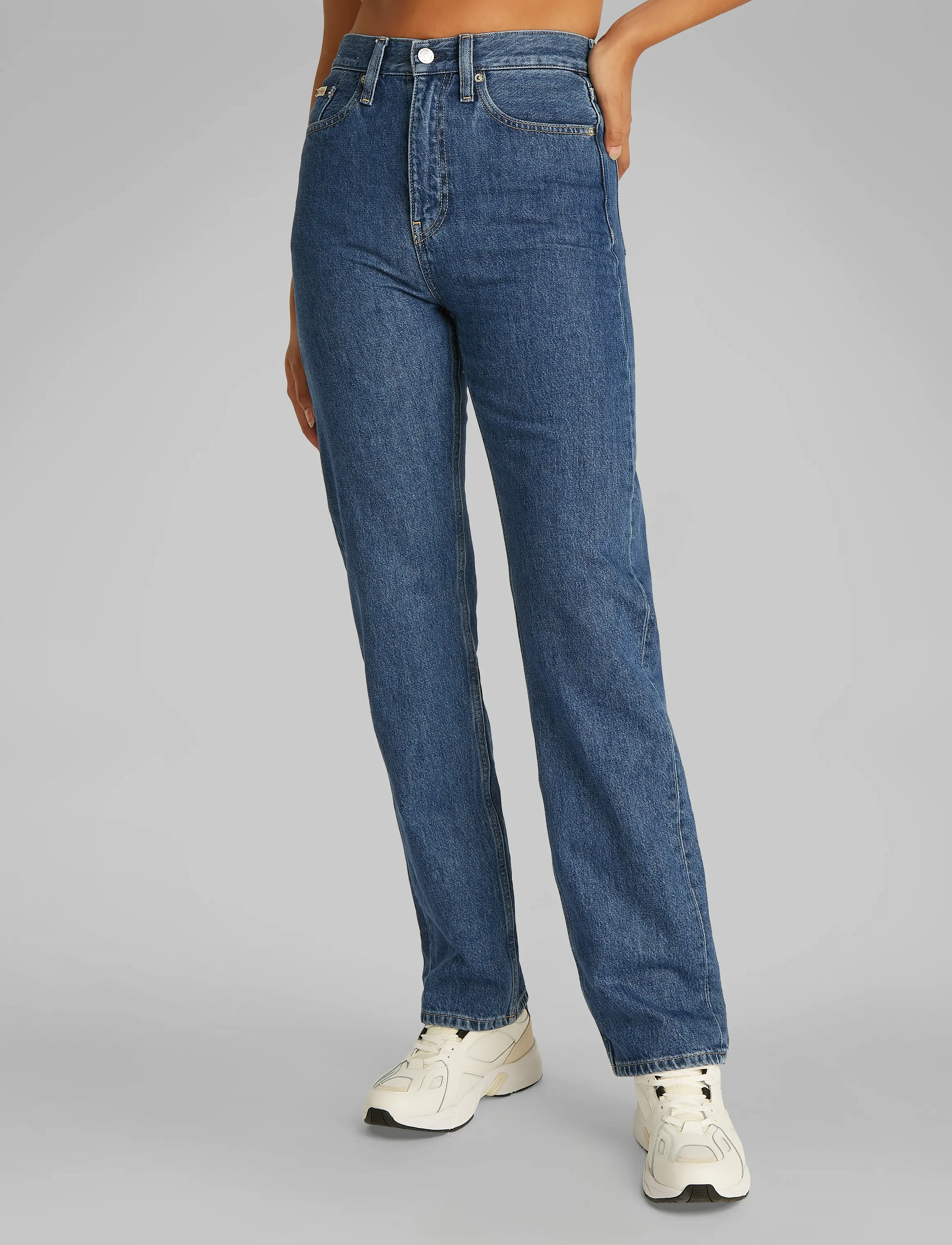 Calvin Klein Jeans HIGH RISE STRAIGHT - Straight jeans - DENIM MEDIUM / blue