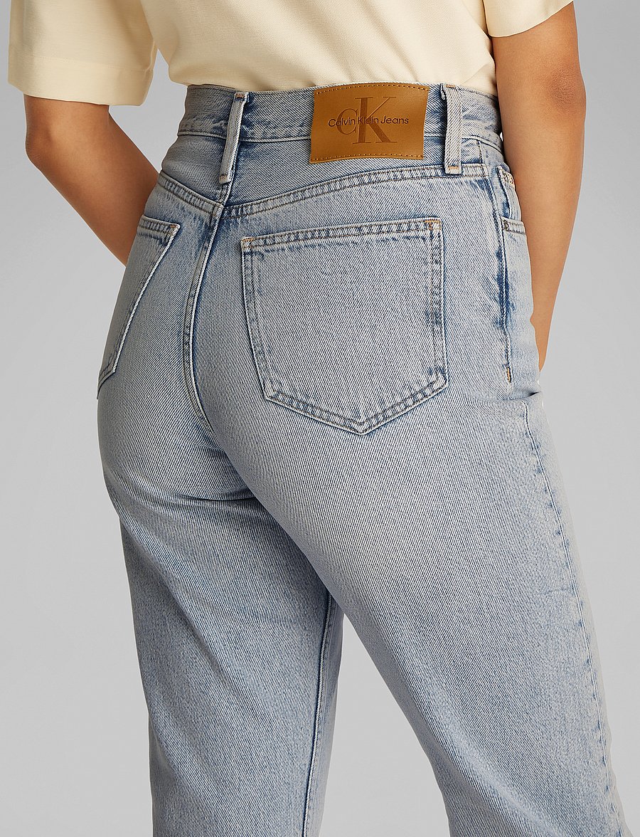 Calvin Klein Jeans - HIGH RISE STRAIGHT - gerade jeans - denim light - 0