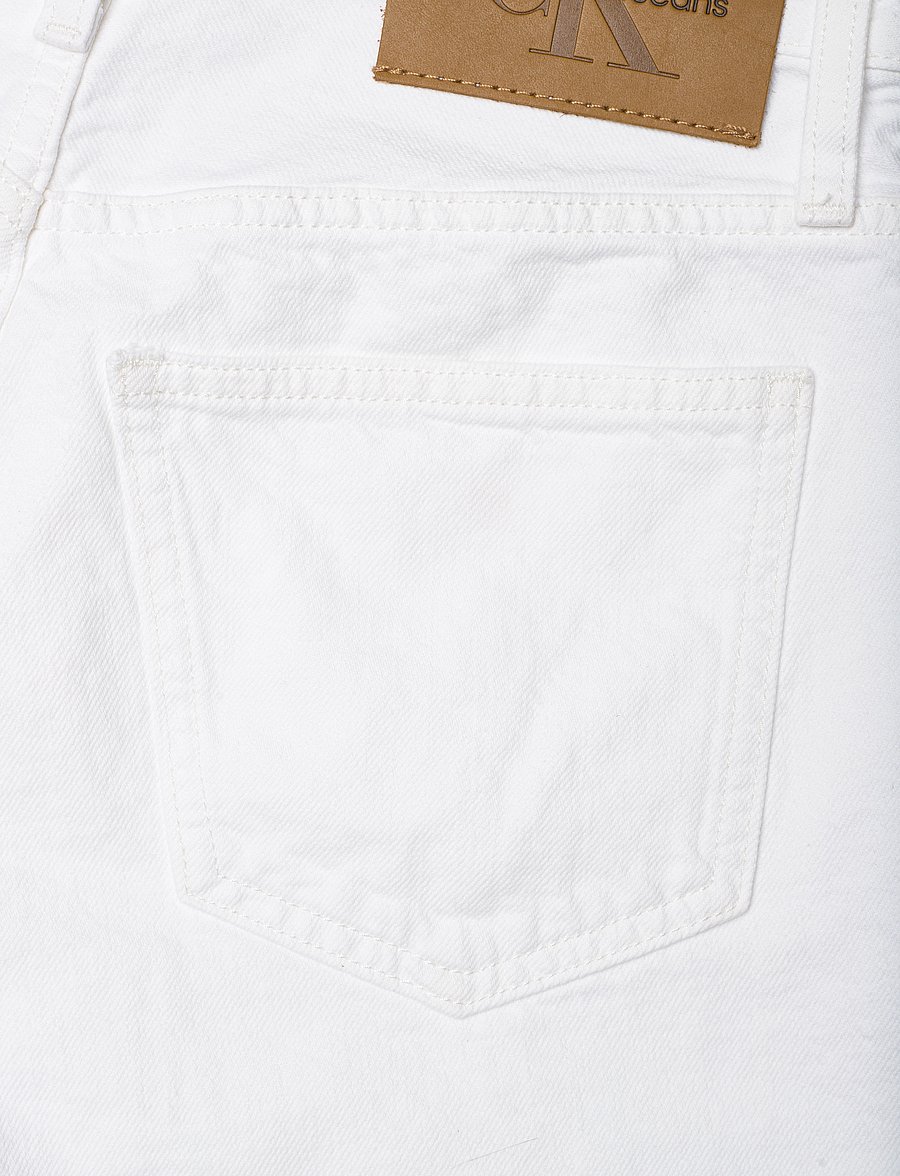 Calvin Klein Jeans - MOM SHORT - denim light - 4