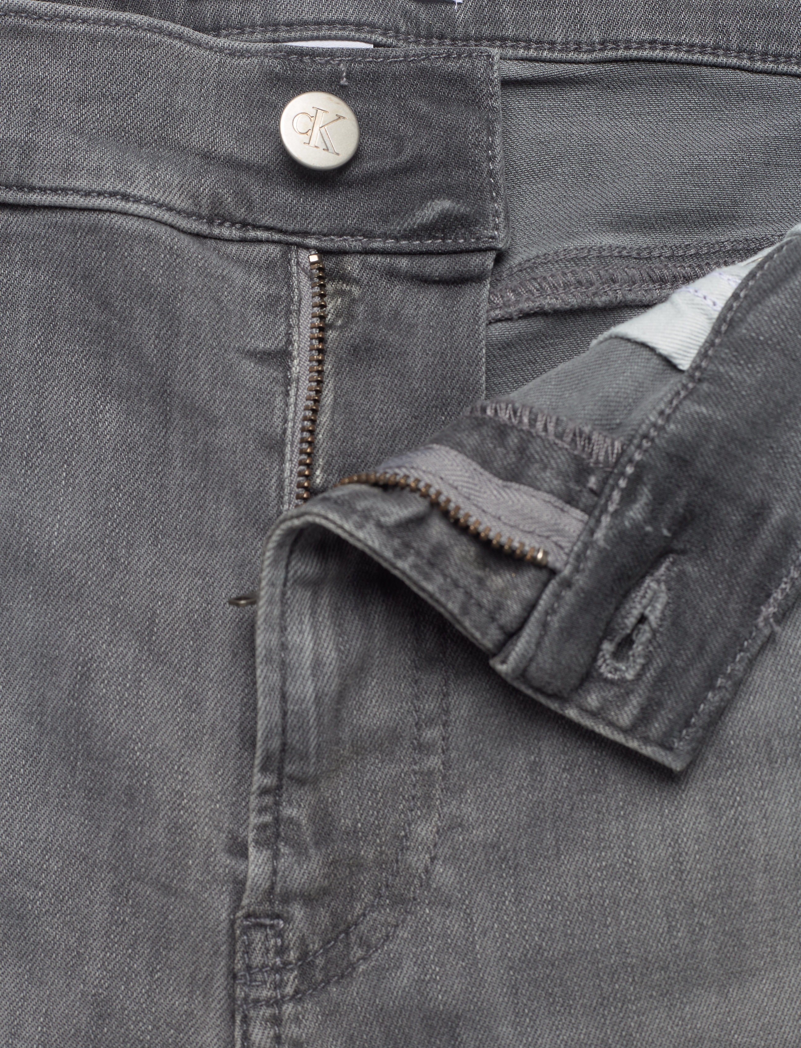 Calvin Klein Jeans - SLIM SHORT - denim grey - 3