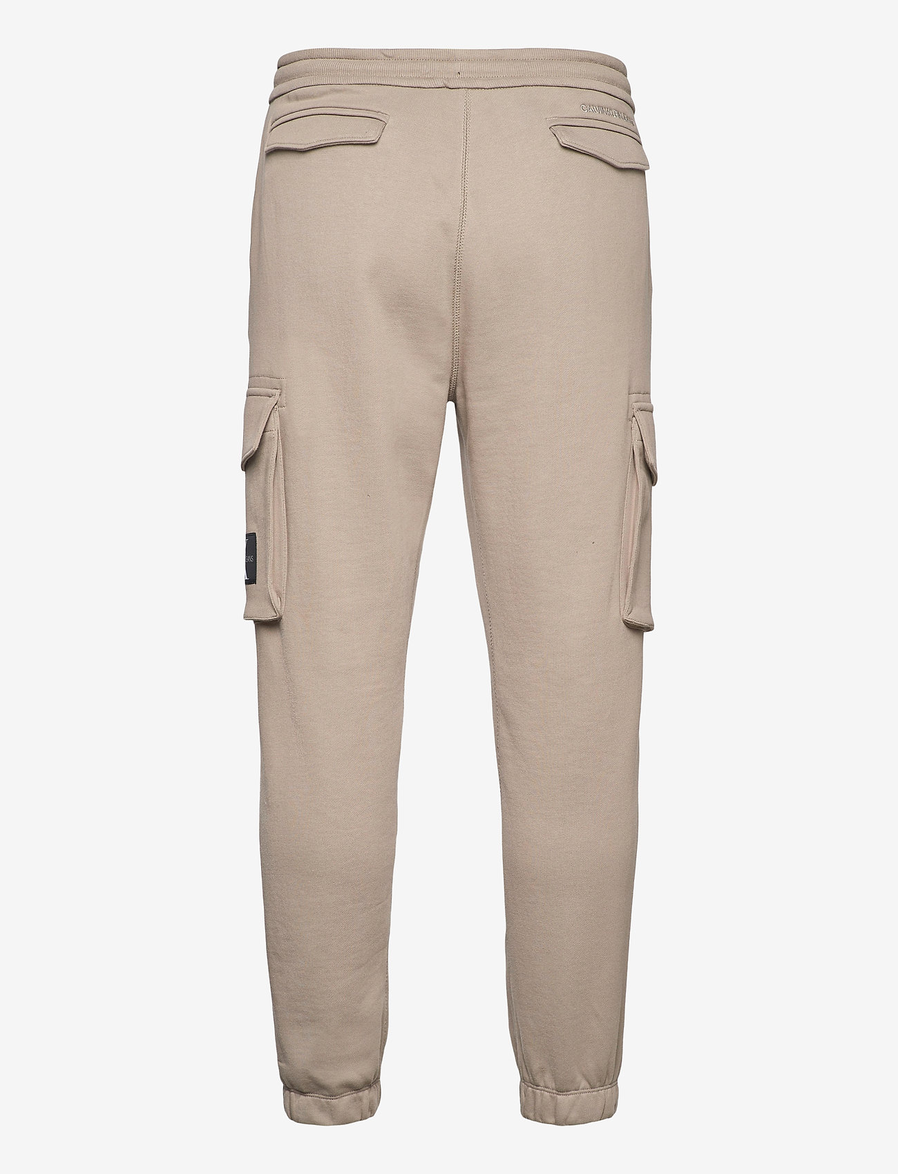 Calvin Klein Jeans - CARGO BADGE FLEECE PANT - elephant skin - 1