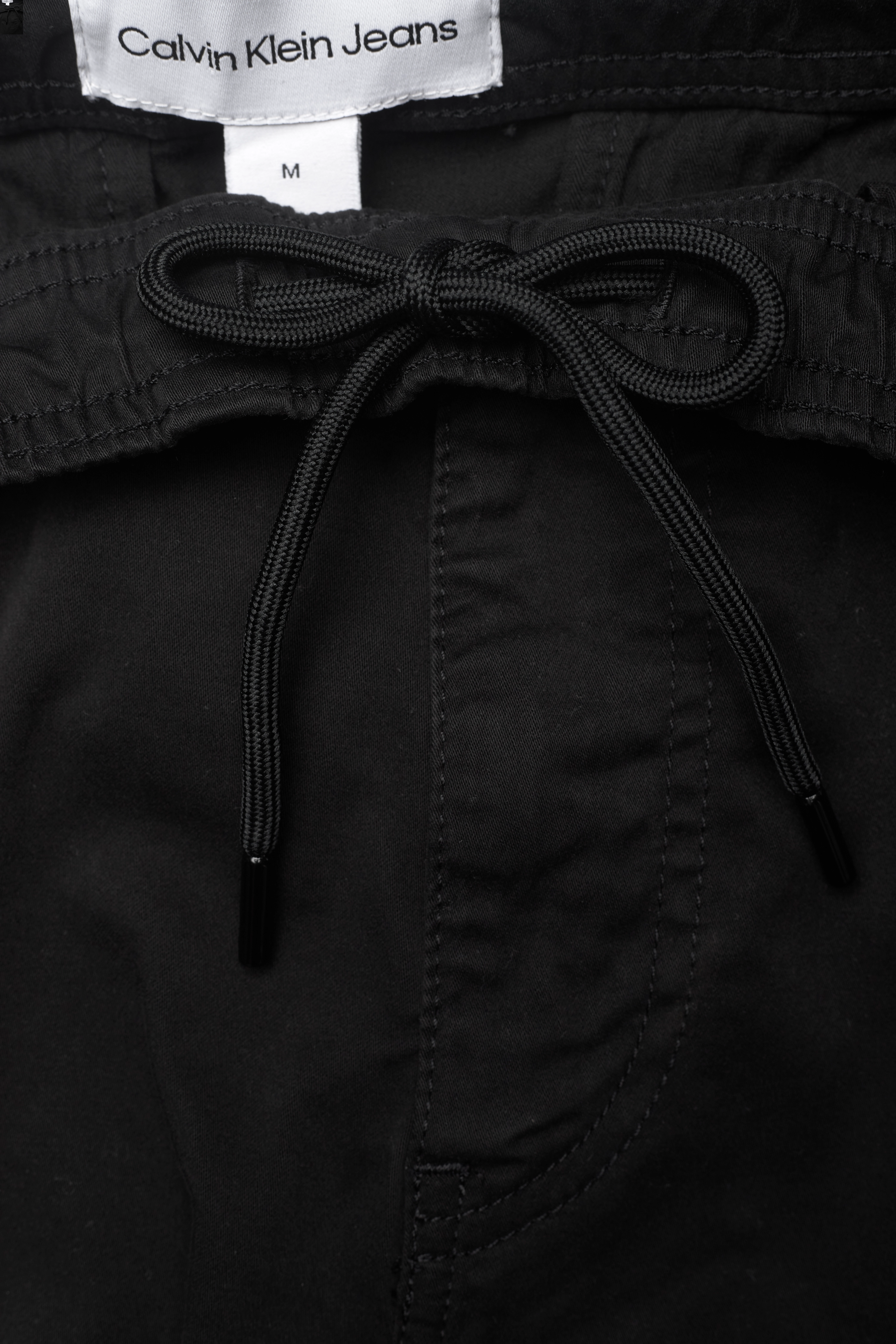 Calvin Klein Jeans - SKINNY WASHED CARGO PANT - ck black - 3