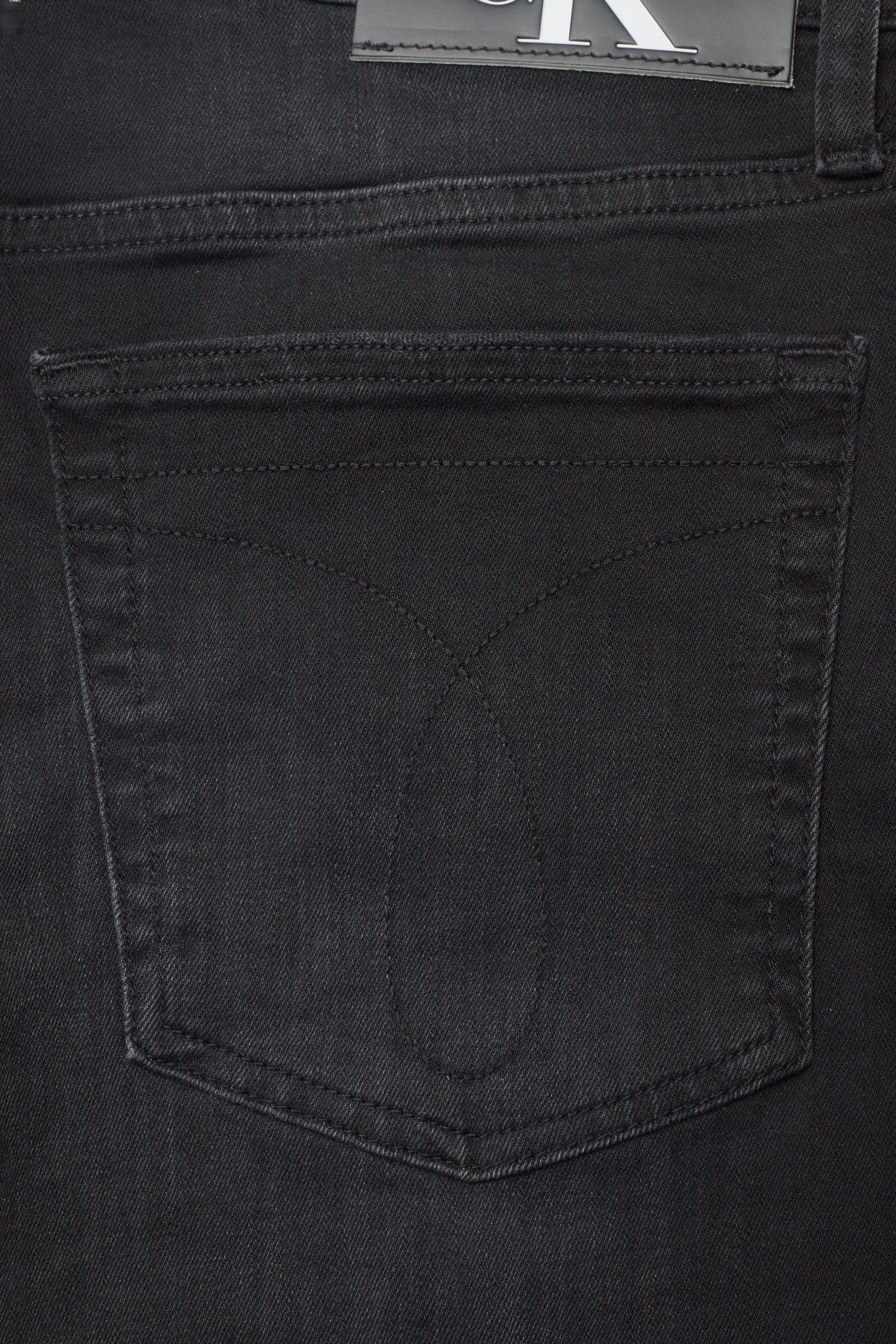 Calvin Klein Jeans - SLIM SHORT - denim black - 4