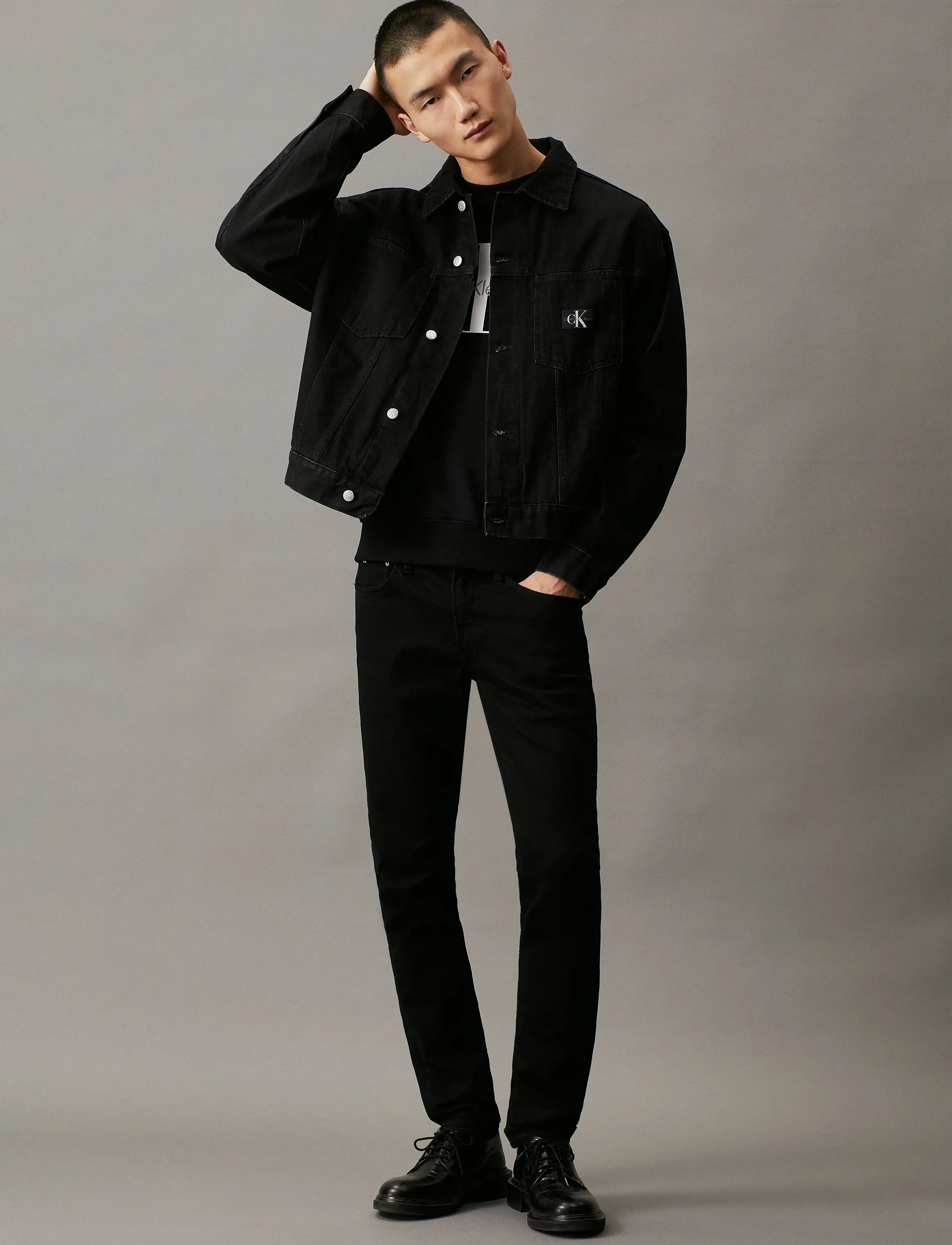 Calvin Klein Jeans - CORE MONOLOGO CREWNECK - bluzy - ck black - 5