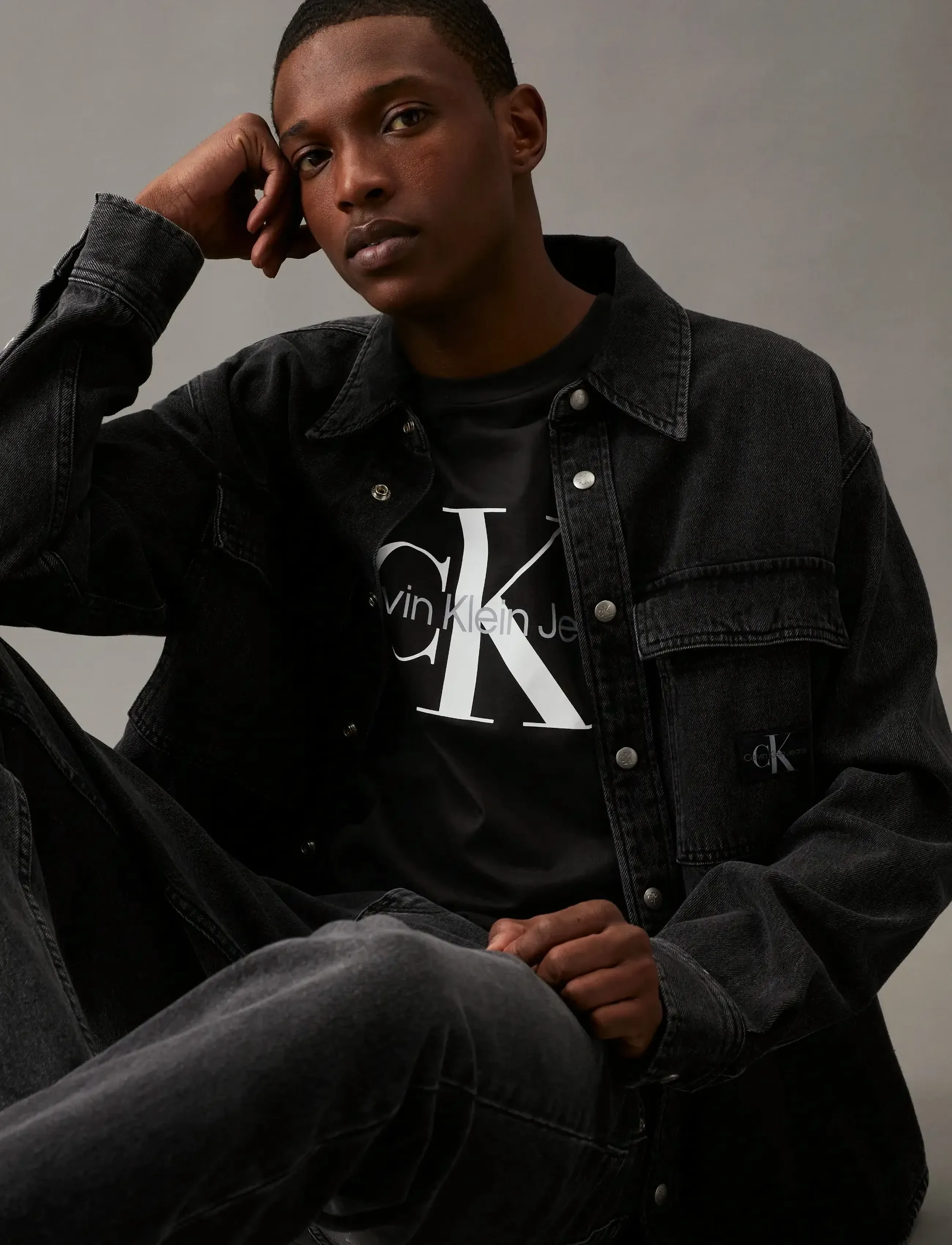 Calvin Klein Jeans - CORE MONOLOGO SLIM TEE - die niedrigsten preise - ck black - 4