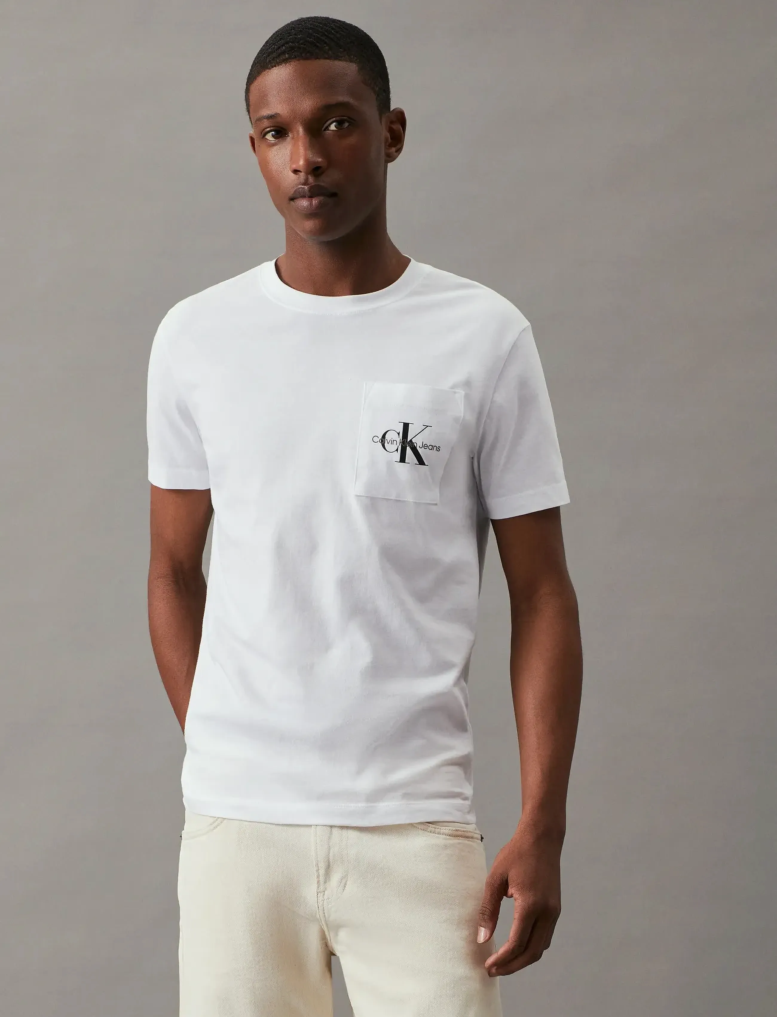 Calvin Klein Jeans - CORE MONOLOGO POCKET SLIM TEE - kurzärmelig - bright white - 5