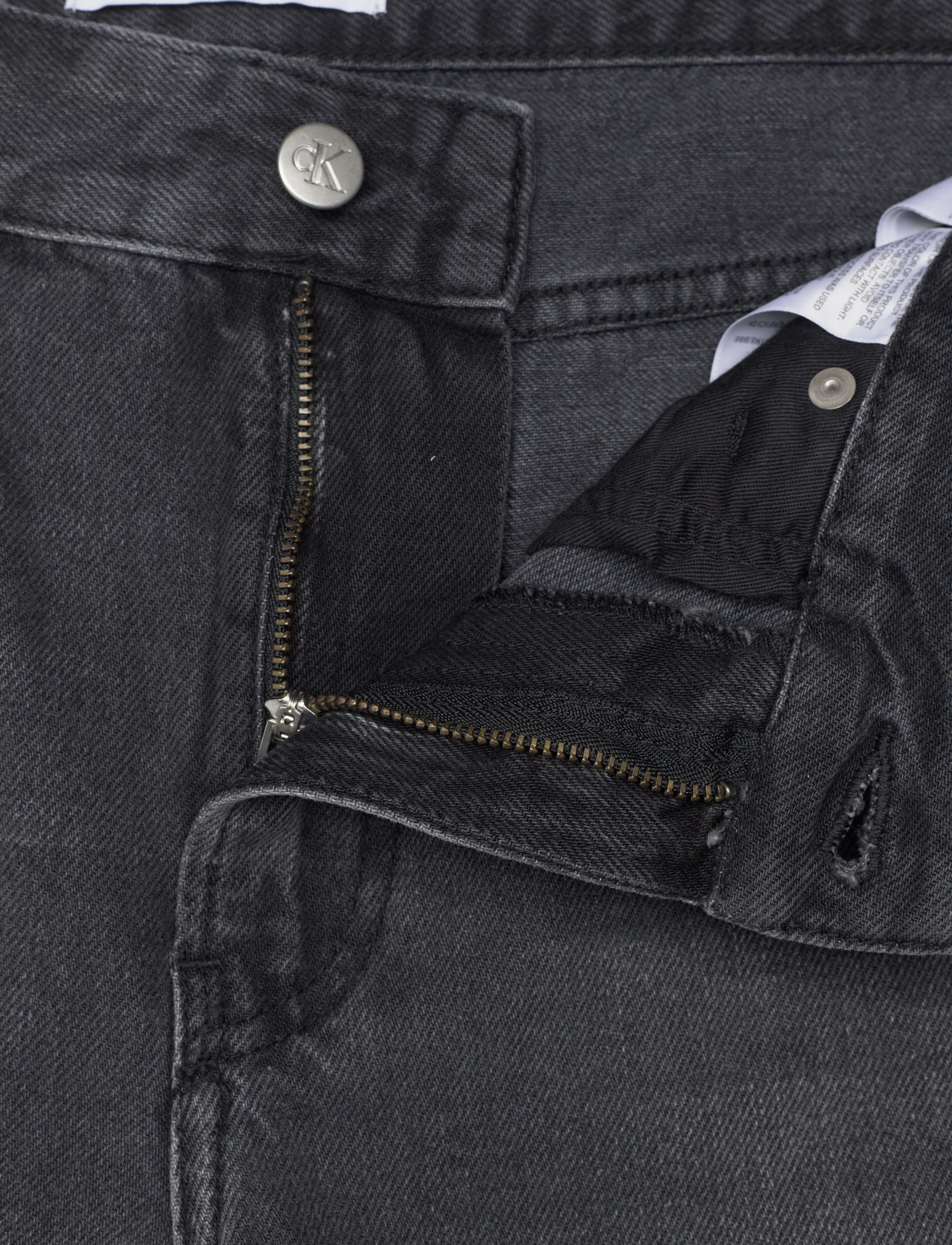 Calvin Klein Jeans - REGULAR SHORT - denim black - 3