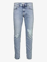 Calvin Klein Jeans - SLIM - džinsa bikses ar tievām starām - denim light - 0