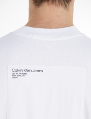 Calvin Klein Jeans - FLOWER GRAPHIC TEE - bright white - 4