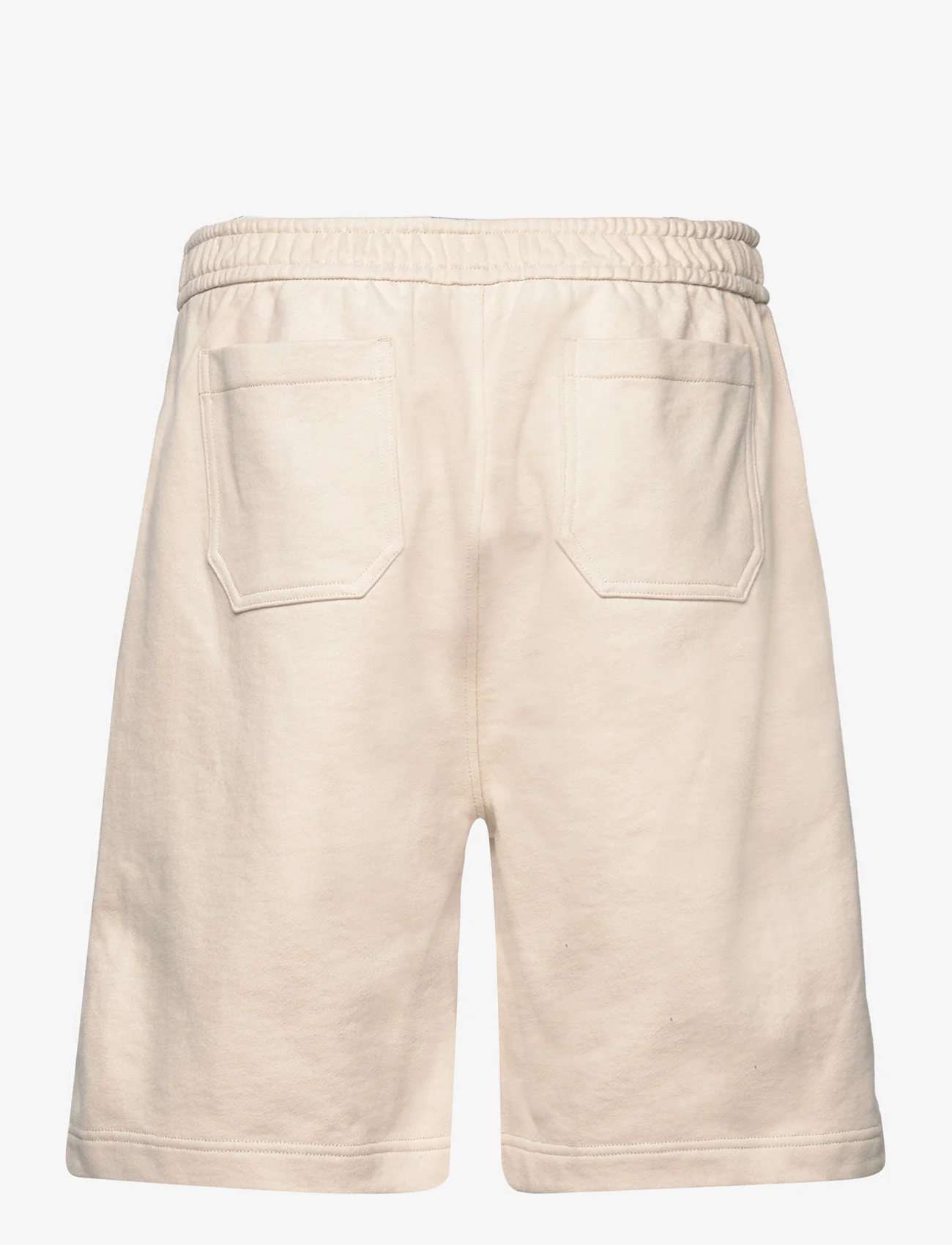 Calvin Klein Jeans - SHRUNKEN BADGE HWK SHORT - shorts - classic beige - 1