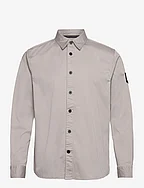 MONOLOGO BADGE RELAXED SHIRT - PORPOISE