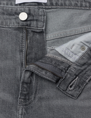 Calvin Klein Jeans - SLIM TAPER - slim jeans - denim grey - 3