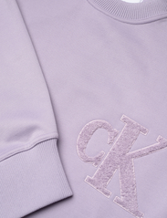 Calvin Klein Jeans - CK CHENILLE CREW NECK - svetarit - lavender aura - 2
