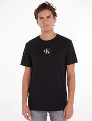 Calvin Klein Jeans - MONOLOGO REGULAR TEE - kortermede t-skjorter - ck black - 3