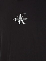 Calvin Klein Jeans - MONOLOGO REGULAR TEE - zemākās cenas - ck black - 6