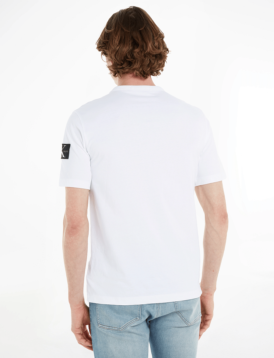 Calvin Klein Jeans - BADGE REGULAR TEE - kurzärmelige t-shirts - bright white - 3
