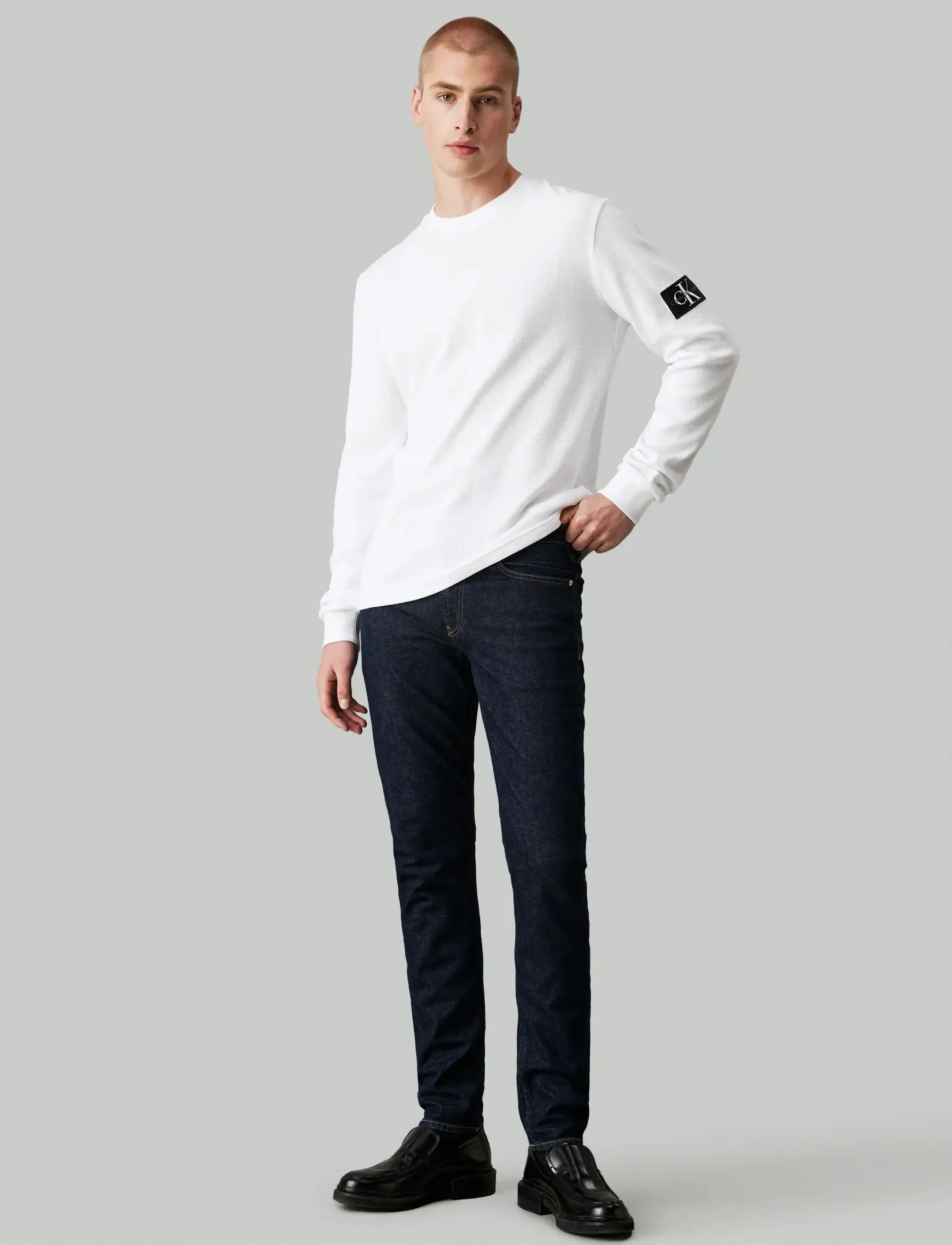 Calvin Klein Jeans - BADGE WAFFLE LS TEE - bright white - 0