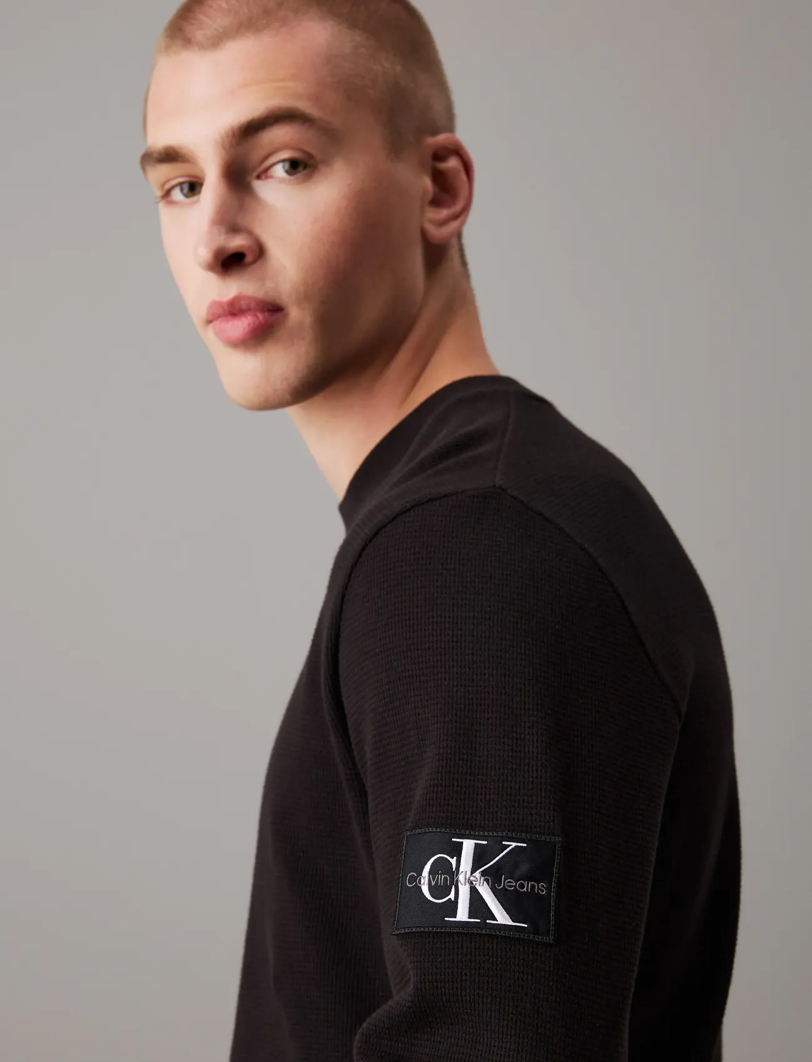 Calvin Klein Jeans Badge Waffle Ls Tee t-shirts herr – bild 2