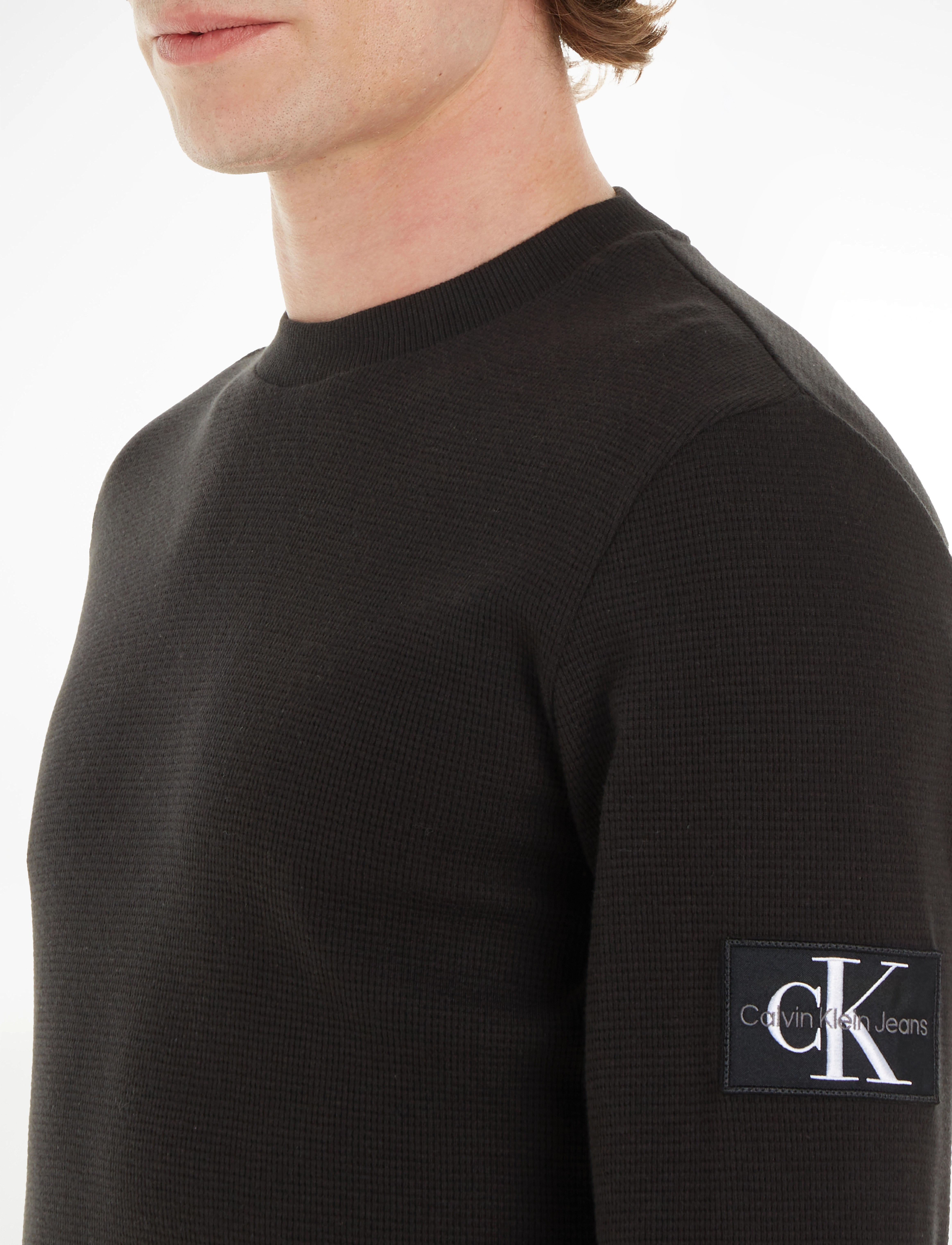 Calvin Klein Jeans - BADGE WAFFLE LS TEE - nach stil kaufen - ck black - 4