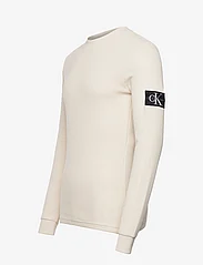Calvin Klein Jeans - BADGE WAFFLE LS TEE - megzti laisvalaikio drabužiai - eggshell - 2