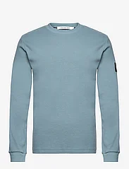 Calvin Klein Jeans - BADGE WAFFLE LS TEE - megzti laisvalaikio drabužiai - goblin blue - 0