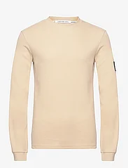 Calvin Klein Jeans - BADGE WAFFLE LS TEE - trøjer - warm sand - 0