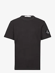 Calvin Klein Jeans - BADGE WAFFLE TEE - podstawowe koszulki - ck black - 0