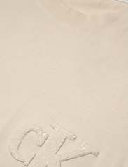 Calvin Klein Jeans - CK CHENILLE TEE - perus t-paidat - eggshell - 2