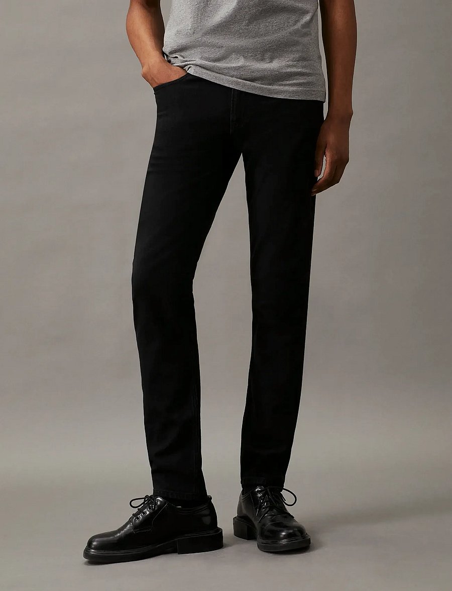 Calvin Klein Jeans - SLIM TAPER - slim jeans - denim black - 0