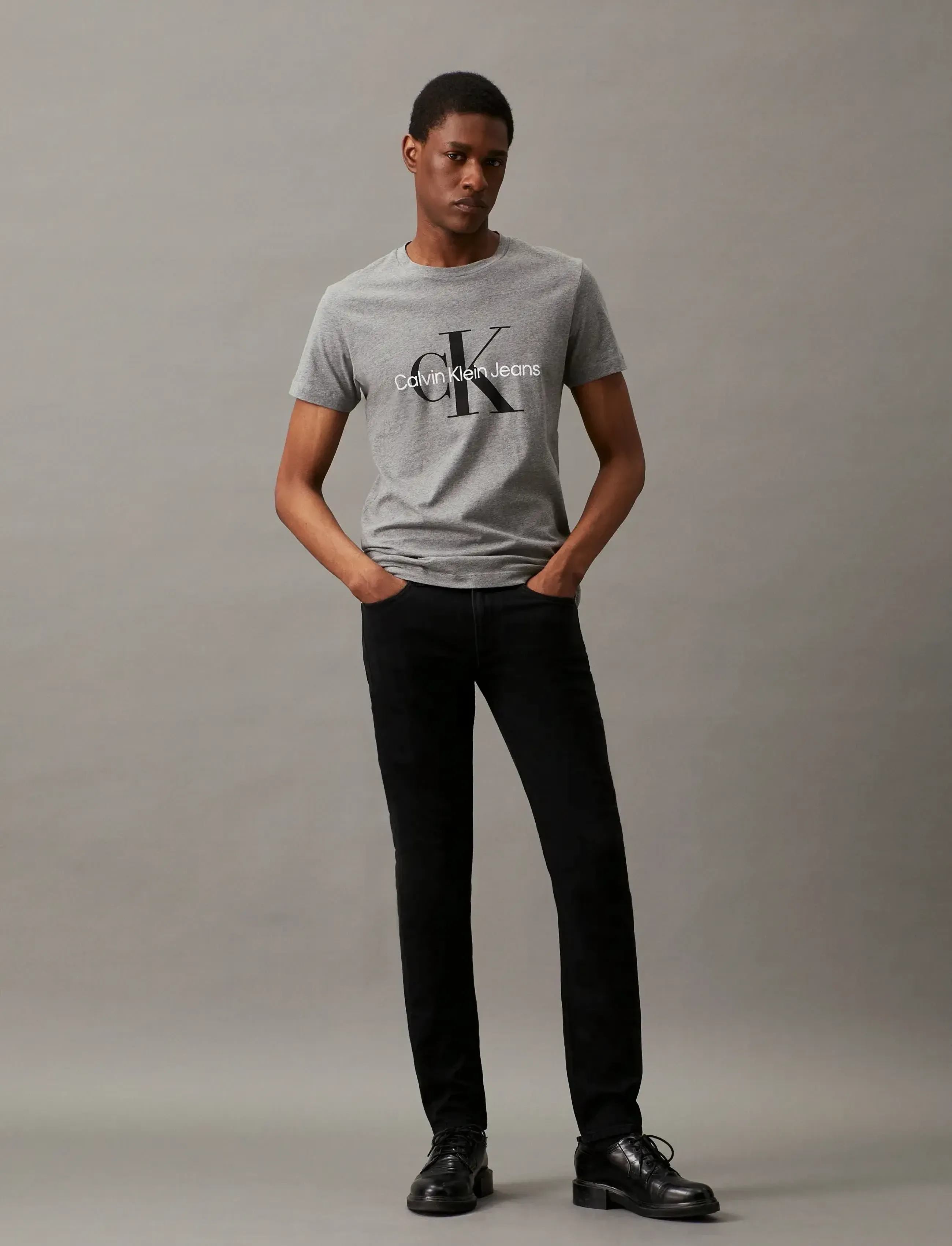 Calvin Klein Jeans - SLIM TAPER - püksid & teksad - denim black - 2