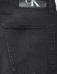Calvin Klein Jeans - SLIM - slim fit jeans - denim black - 4