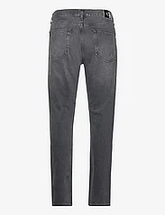 Calvin Klein Jeans - AUTHENTIC STRAIGHT - regular jeans - denim black - 1