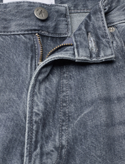 Calvin Klein Jeans - AUTHENTIC STRAIGHT - regular jeans - denim grey - 3