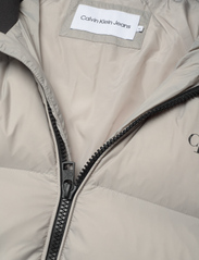 Calvin Klein Jeans - ESSENTIALS DOWN LONG PARKA - winter jackets - porpoise - 2