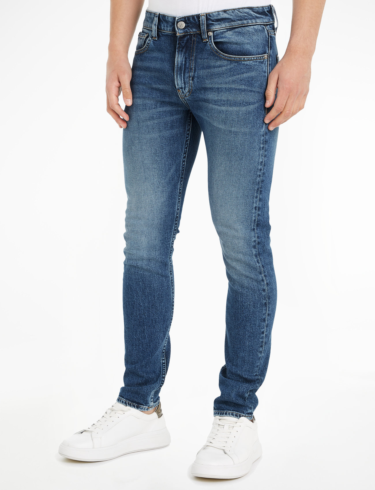 Calvin Klein Jeans - SLIM TAPER - džinsa bikses ar tievām starām - denim medium - 1