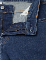 Calvin Klein Jeans - SLIM - džinsa bikses ar tievām starām - denim dark - 3