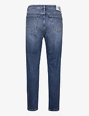 Calvin Klein Jeans - REGULAR TAPER - tapered jeans - denim medium - 1