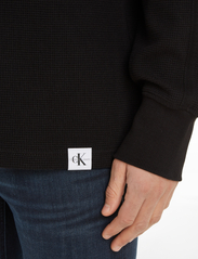 Calvin Klein Jeans - WOVEN TAB WAFFLE LS - t-shirts à manches longues - ck black - 4