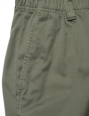 Calvin Klein Jeans - ESSENTIAL REGULAR CARGO PANT - cargo pants - thyme - 2