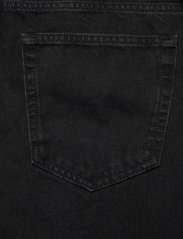Calvin Klein Jeans - REGULAR TAPER - tapered jeans - denim black - 7