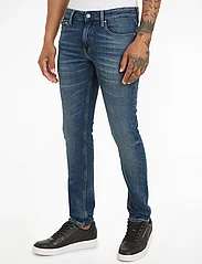 Calvin Klein Jeans - SLIM - džinsa bikses ar tievām starām - denim medium - 1