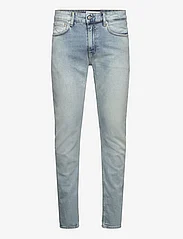 Calvin Klein Jeans - SLIM TAPER - džinsa bikses ar tievām starām - denim light - 0
